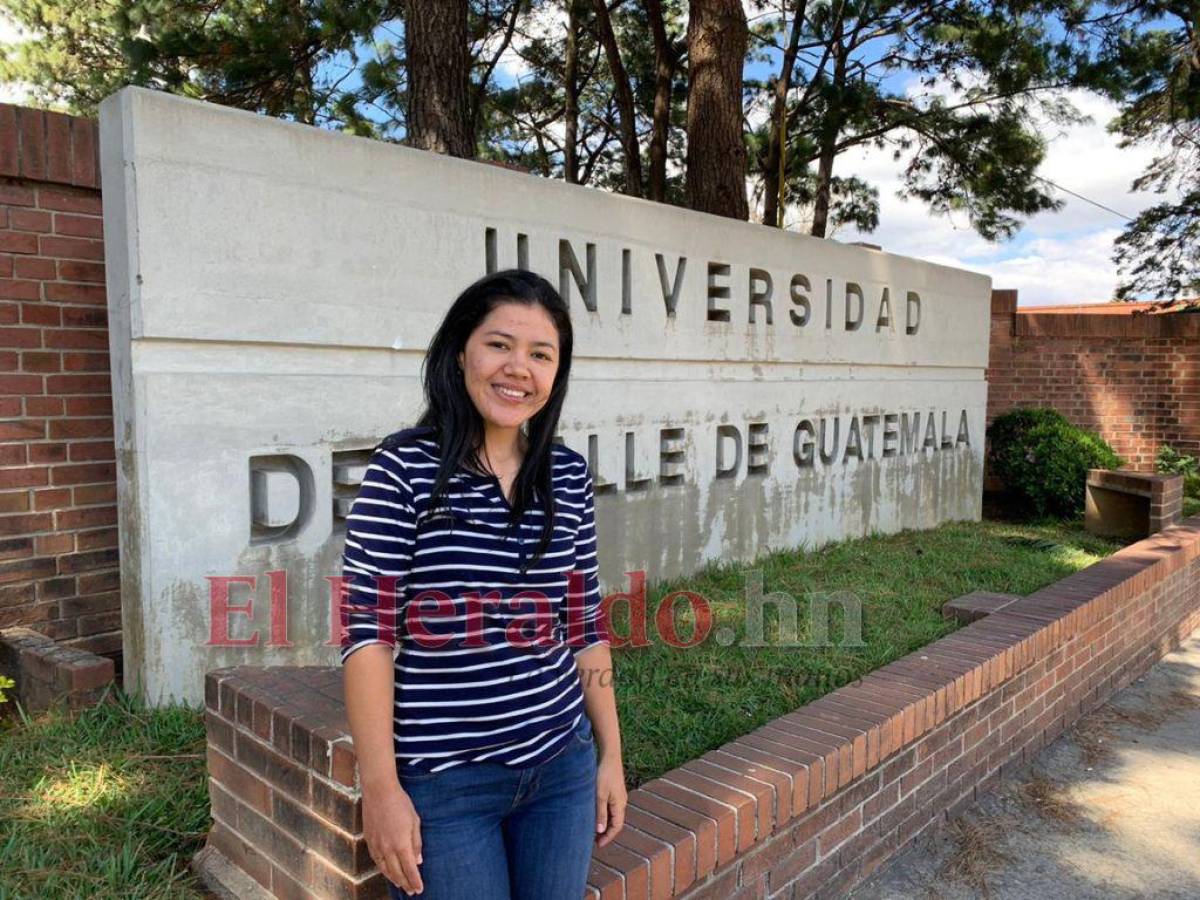 La hondureña en la Universidad del Valle de Guatemala, en las instalaciones del Programa Centroamericano de VIH.