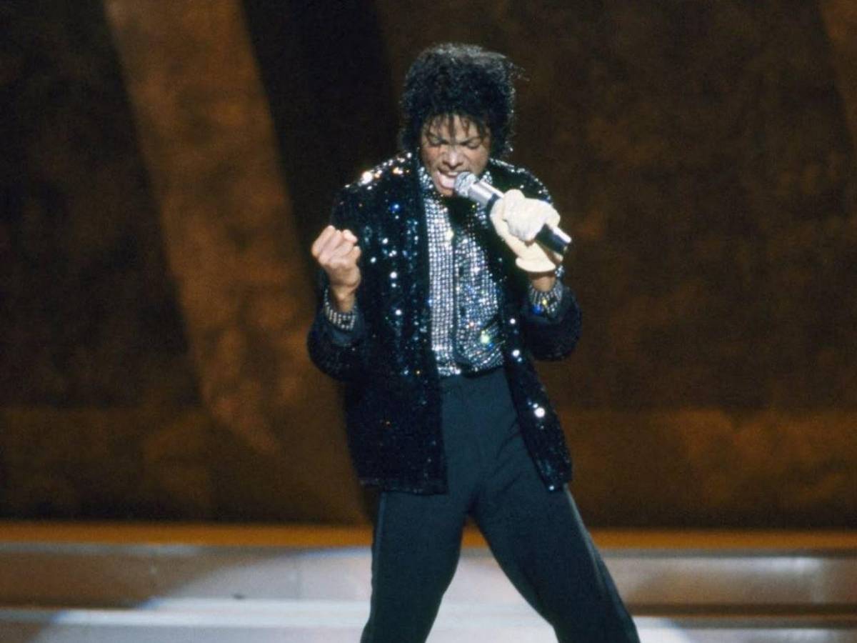 De jurados admiradores a videos de niños: lo que revela la nueva docuserie de Michael Jackson