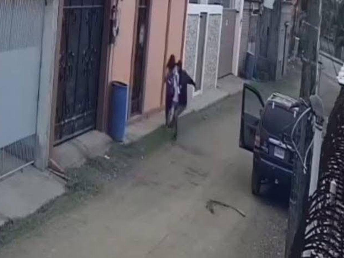 ¡Ayuda!: Así fue captado intento de rapto de menor en Puerto Cortés; sospechoso ya fue detenido