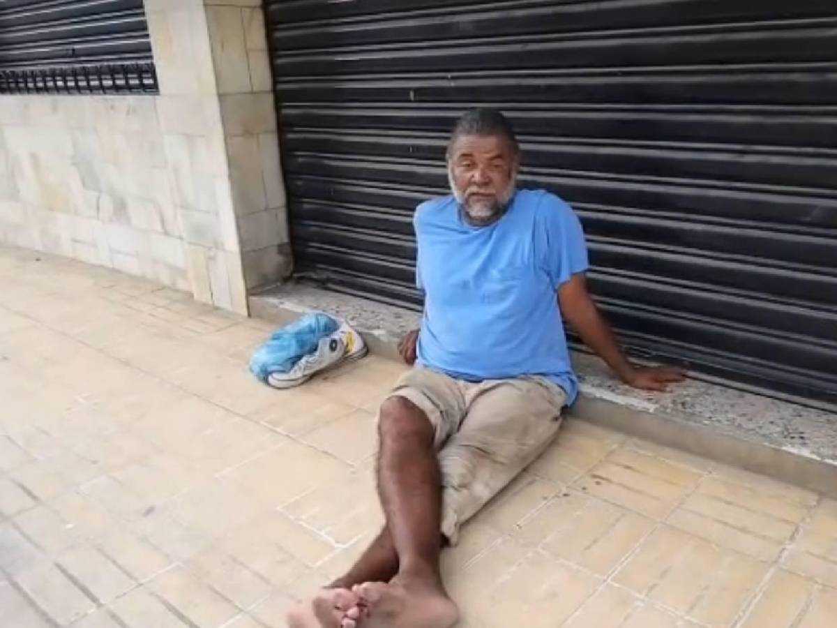 Exjugador de Liga Nacional perdido en los vicios: Vive en la calle y es captado en penoso estado