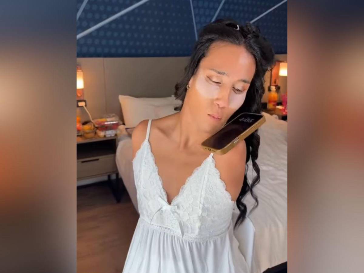 Nació sin brazos ni piernas y hoy es una estrella del maquillaje en TikTok: Briel Adams-Wheatley