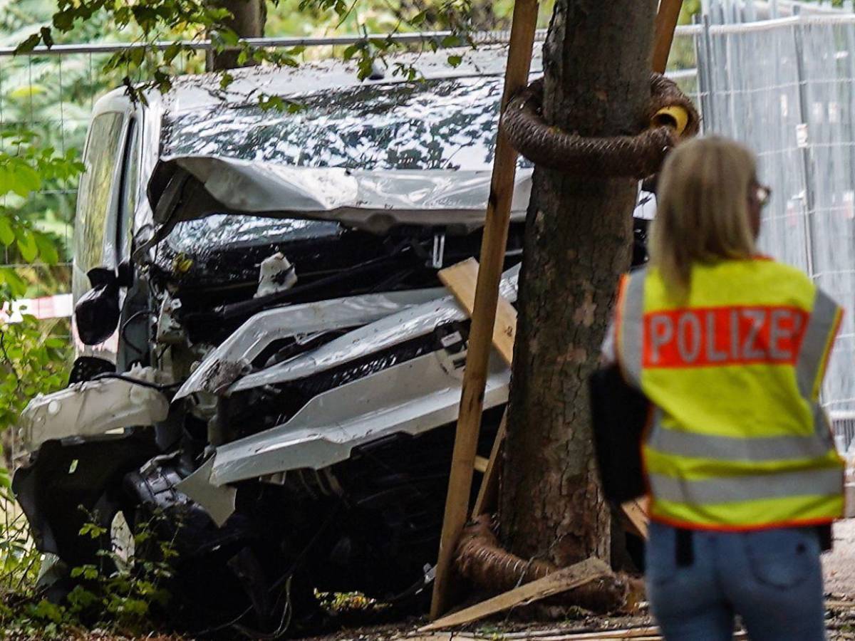 Un muerto y 29 heridos en atropello en el Día del Orgullo en Berlín; abaten al presunto autor