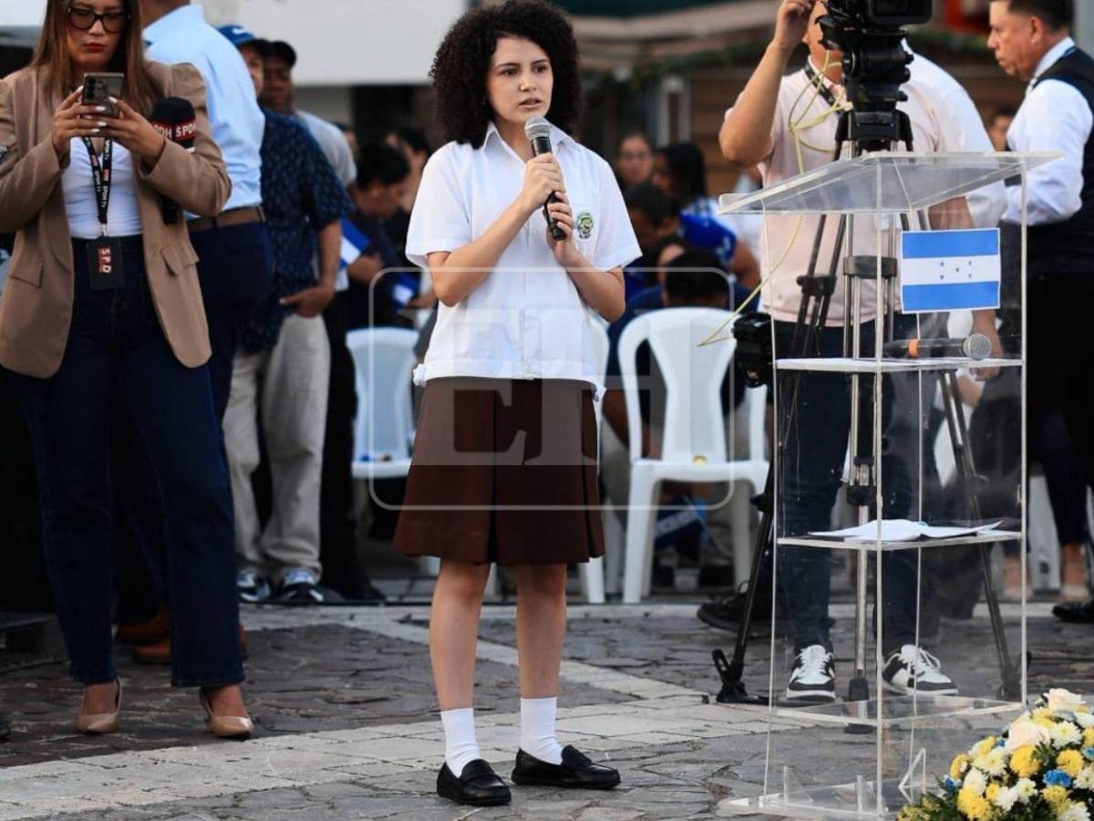 Así se rindió homenaje a la Bandera Nacional de Honduras en San Pedro Sula