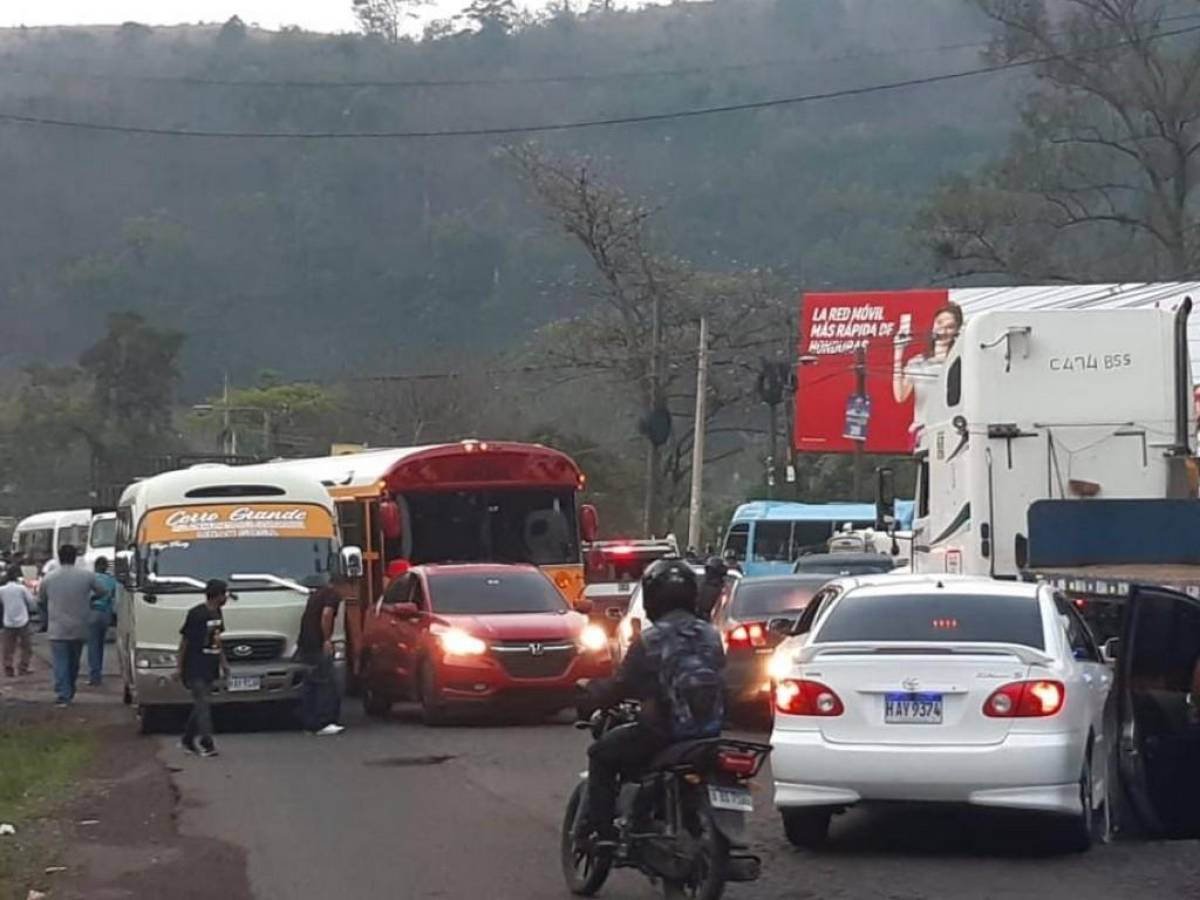 La salida a Olacho, en la capital, también se vio congestionada.