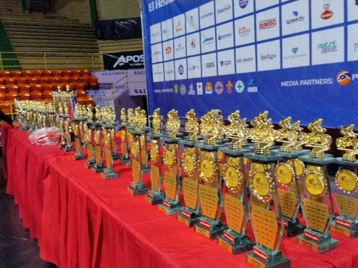 Trofeos relucientes esperan a campeones de la Vuelta EL HERALDO 2025