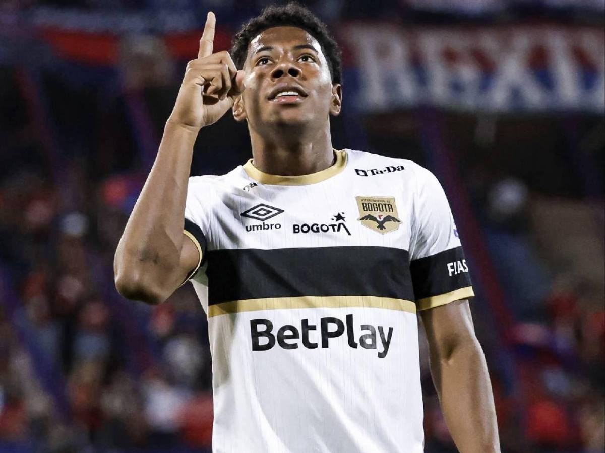 Familiar de excandidata presidencial e hijo de leyenda: la vida del delantero hondureño Dereck Moncada