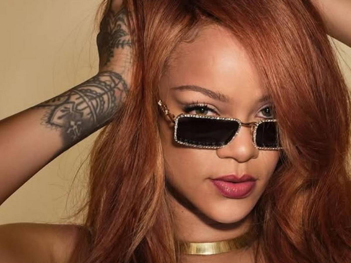 Rihanna anuncia su tercer embarazo en la Met Gala con un look inolvidable