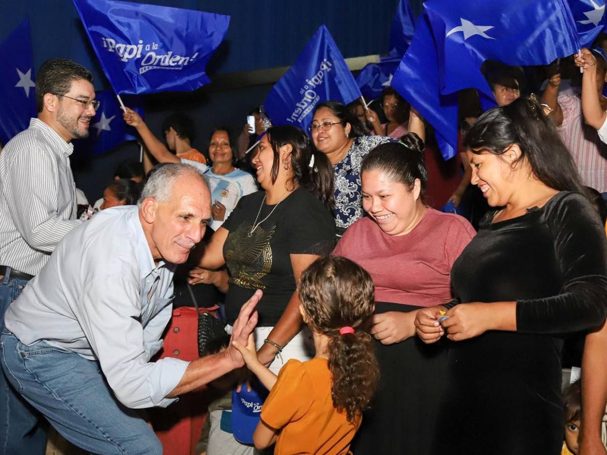 Nasry Asfura lleva propuestas sociales y de mitigación durante su visita a Choloma