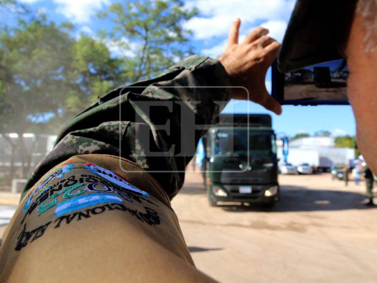 A tiempo y con GPS: así fue el despacho de material electoral