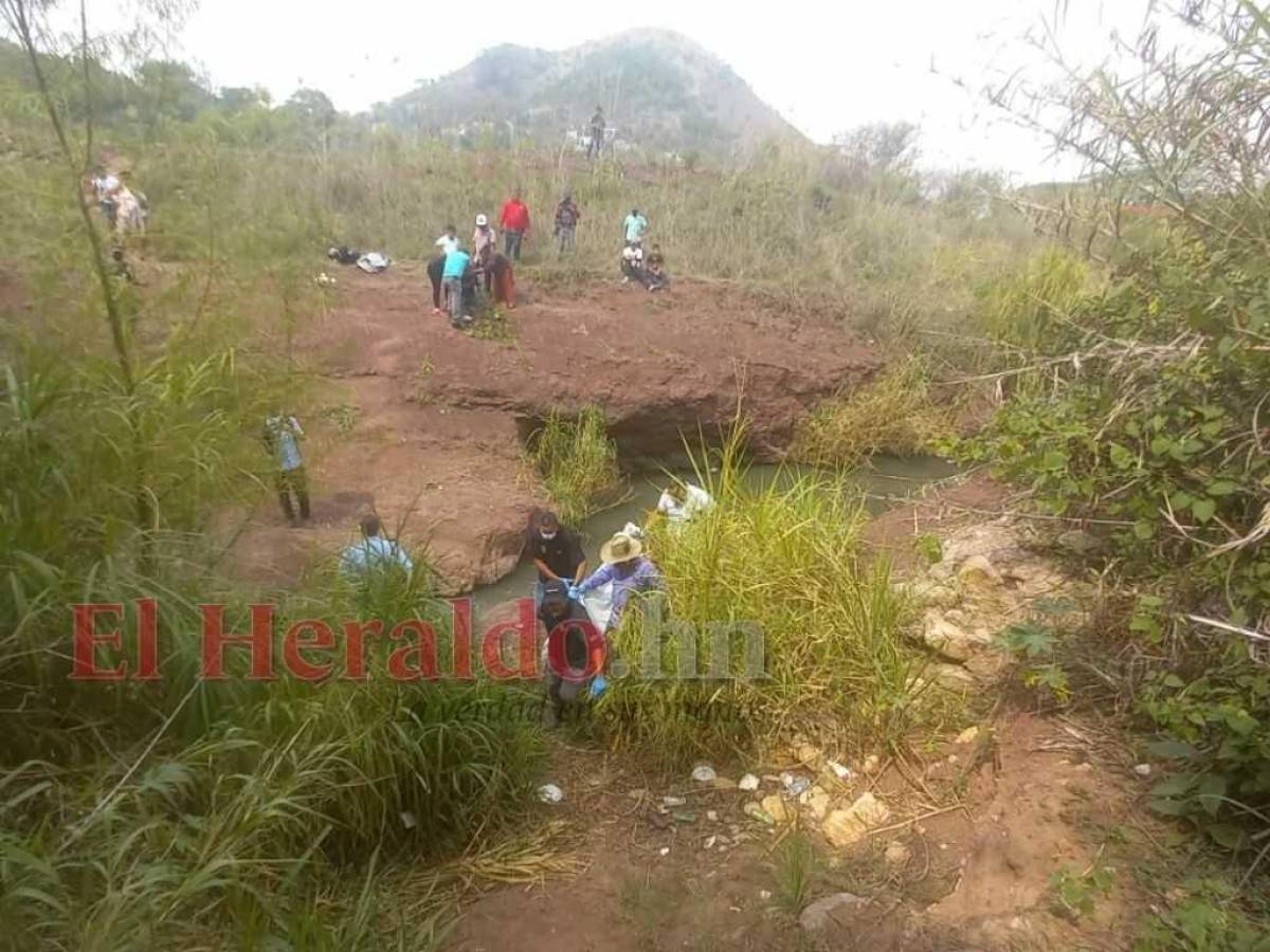 La muerte se mantiene como indeterminada. El hombre podría haber fallcido por sumersión al quedarse dormido o deslizarse accidentalmente y caer en la quebrada.