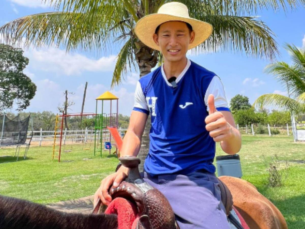 Shin Fujiyama, el japonés que busca ganarle a El Salvador en el partido de tiktokers contra Honduras
