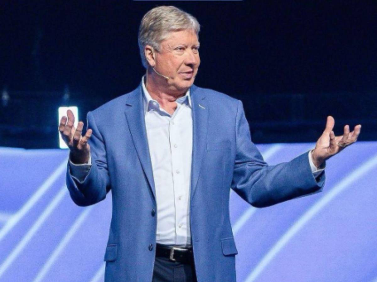 La caída del pastor Robert Morris: fundador de megaiglesia y exasesor de Trump, condenado por abuso sexual