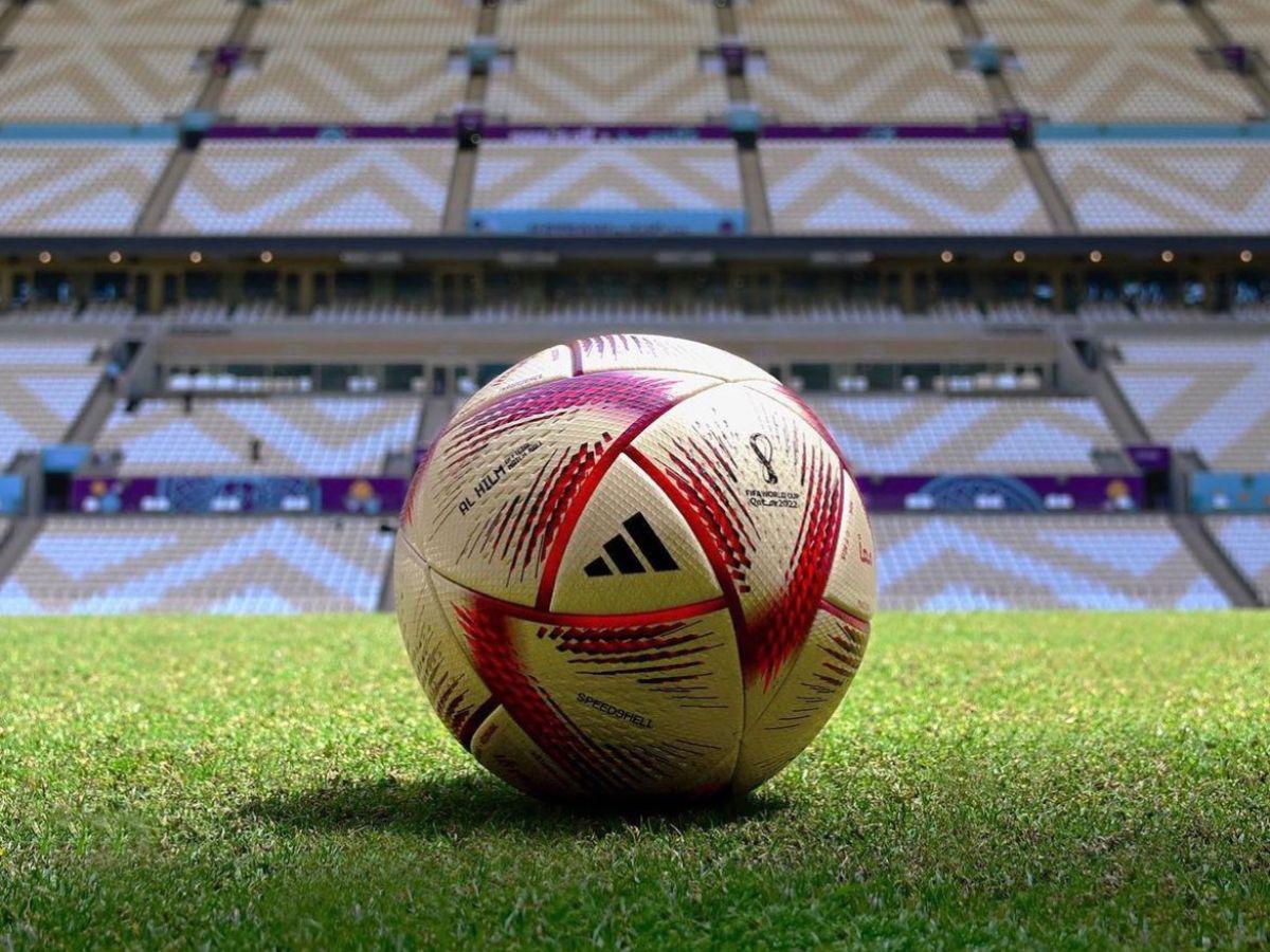 Adidas presenta Al Hilm, la pelota de la fase final del Mundial 2022