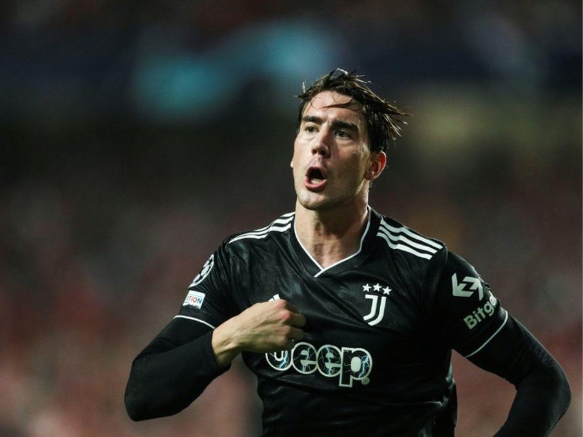 “Si vienes te cortaremos los tres dedos”: La escalofriante amenaza de ultras del PSG a Vlahovic