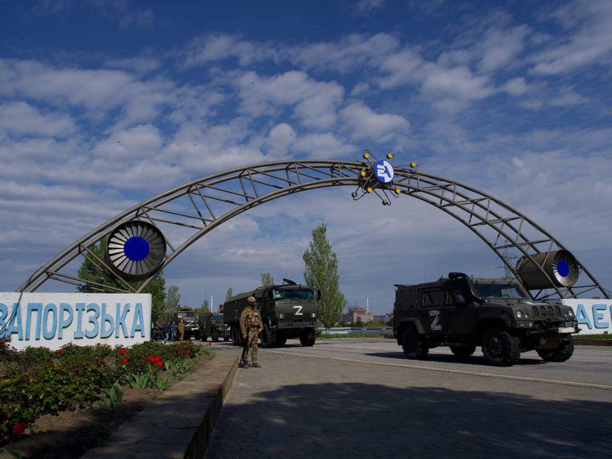 Rusia y Ucrania se acusan de bombardear la mayor central nuclear de Europa