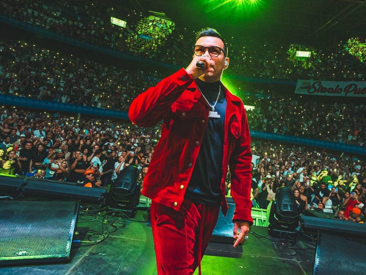 ¿Quién era Yeison Jiménez, cantante colombiano que soñó que moriría en un accidente de avión?