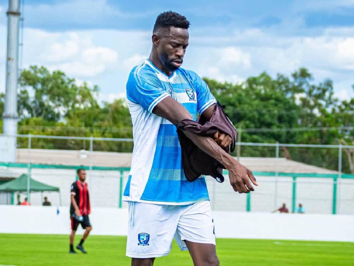 Jugador de Liga Nacional trabaja manejando camiones en Estados Unidos: Sorprende a todos