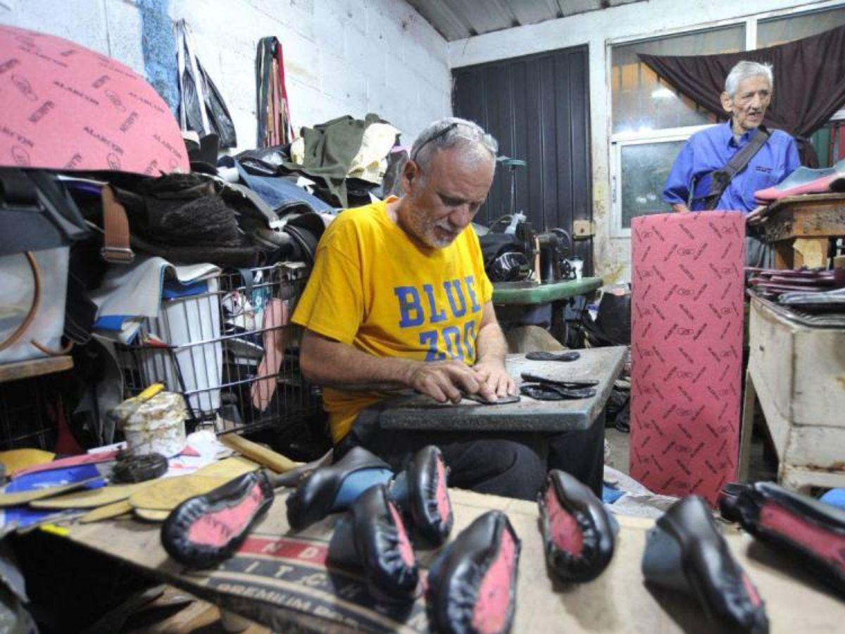 ¿Cuántos asalariados laboran en empresas de 1 a 5 trabajadores en Honduras?