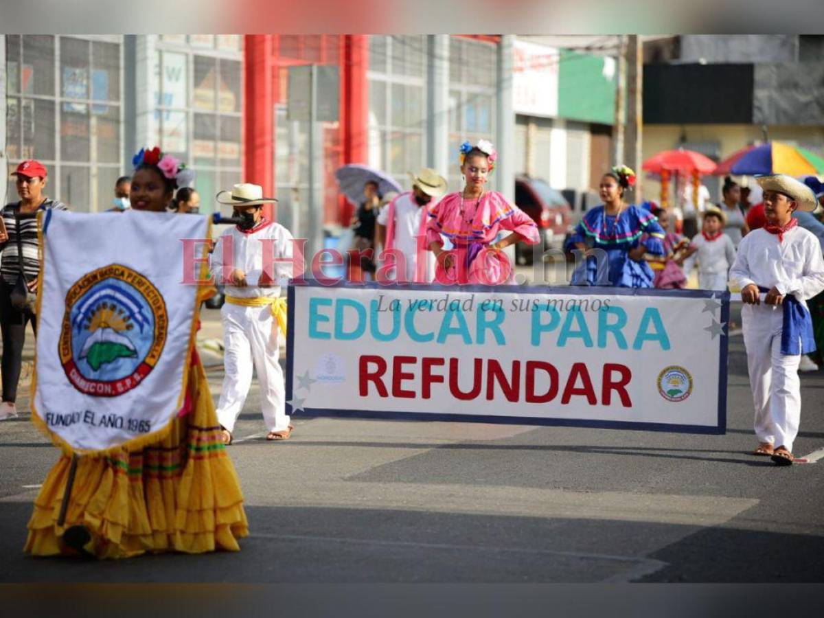 “Educar para refundar” fue el lema de este año.