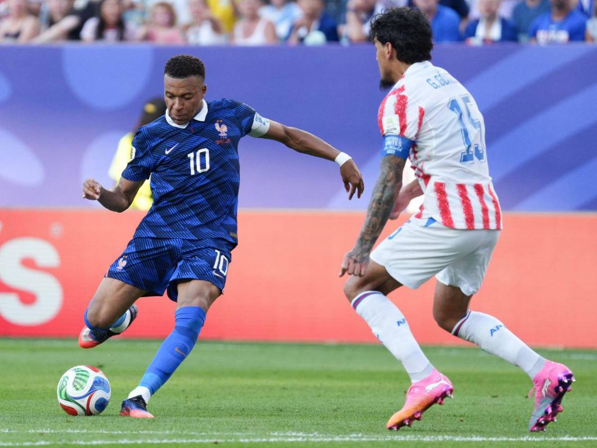 Mbappé rompe la barrera de los 10 goles en eliminatorias mundialistas: así fue cada uno