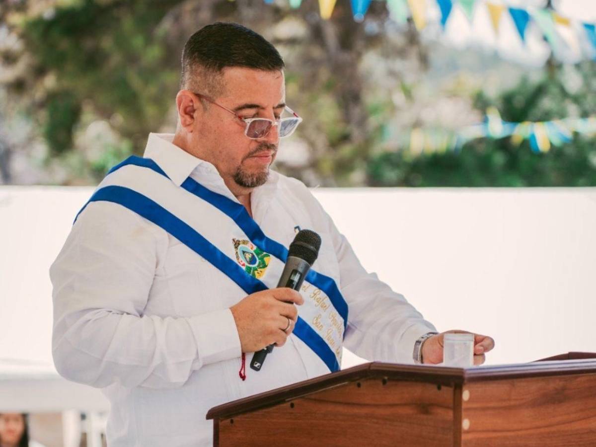 Alcaldes asumen funciones en distintos municipios de Honduras