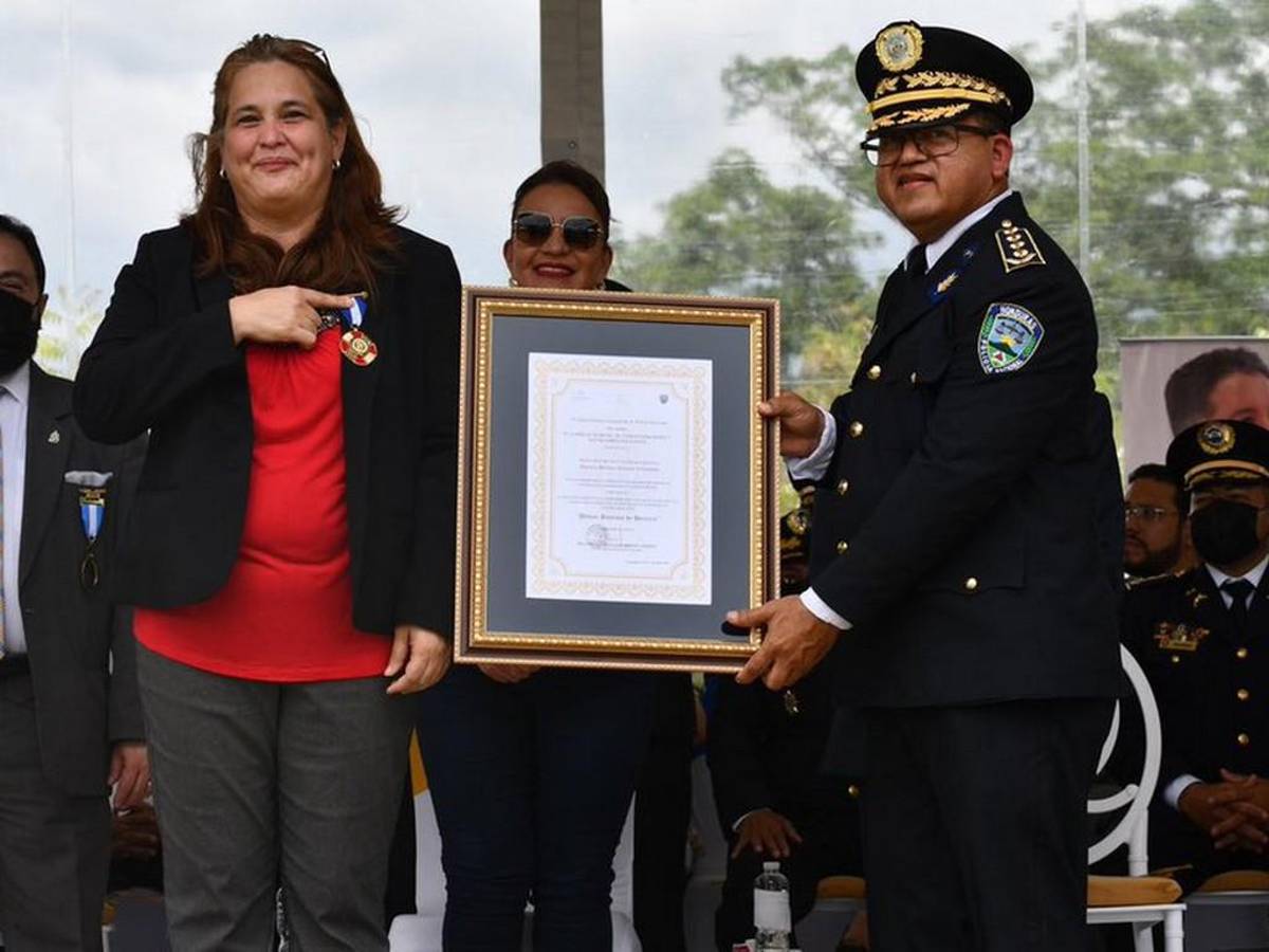 Con 96 ascensos y actividades, institución policial conmemora Día del Policía Hondureño