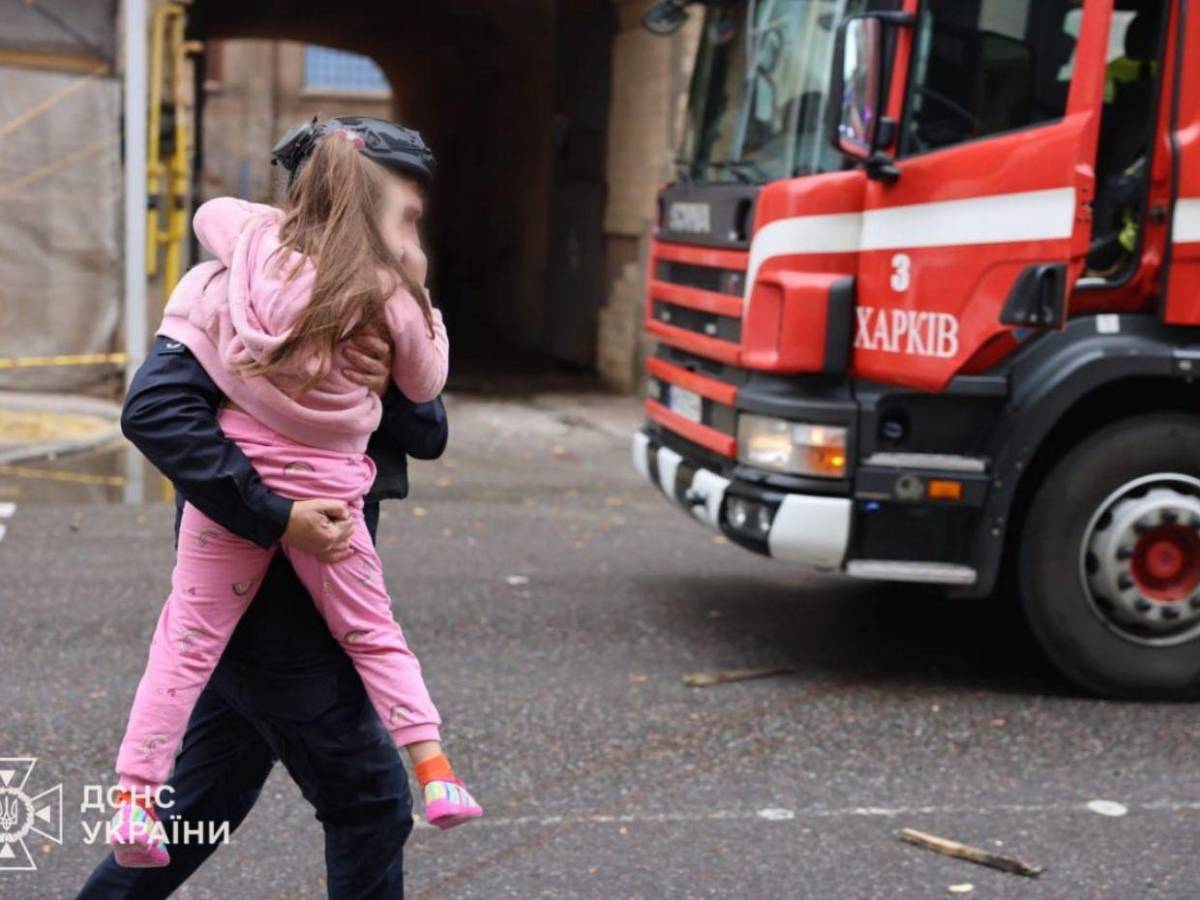 Rusia ataca con un dron una escuela llena de niños en Ucrania