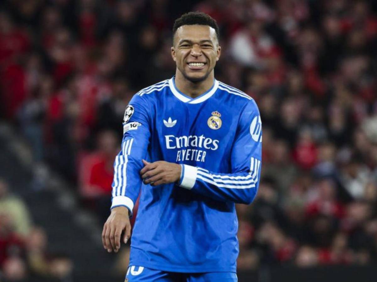 ¡No lo quieren más! Aficionados del Real Madrid recolectan firmas para sacar a Mbappé