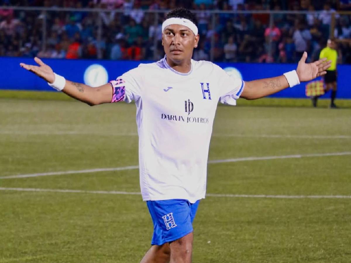 Repleta de cambios y nuevo DT: Alineación de los tiktokers hondureños vs El Salvador