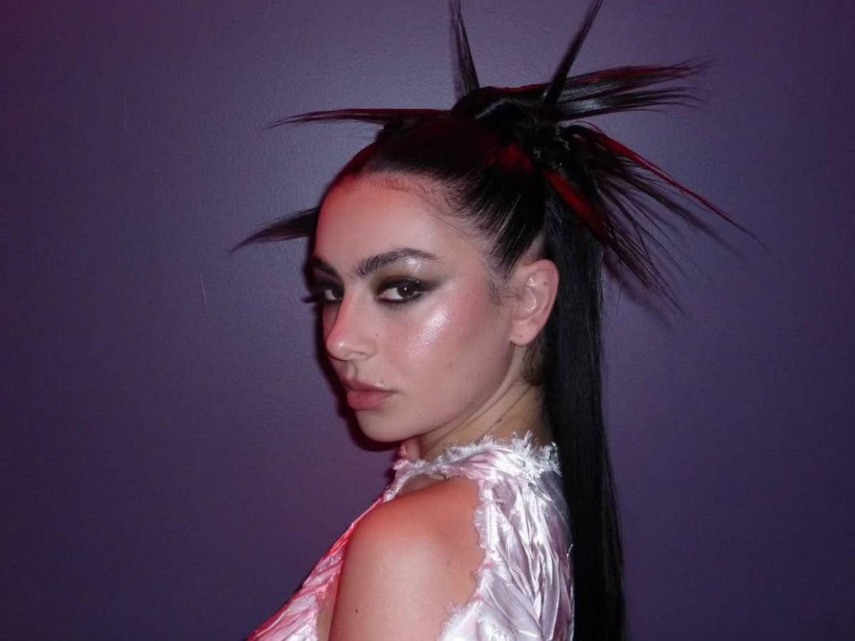 Martin Scorsese y Marc Jacobs protagonizan la nueva era musical de Charli XCX