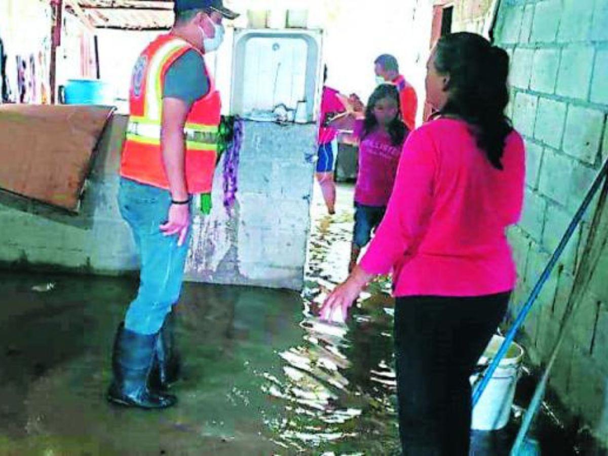 Cerca de 56 mil hondureños afectados por las lluvias en Honduras
