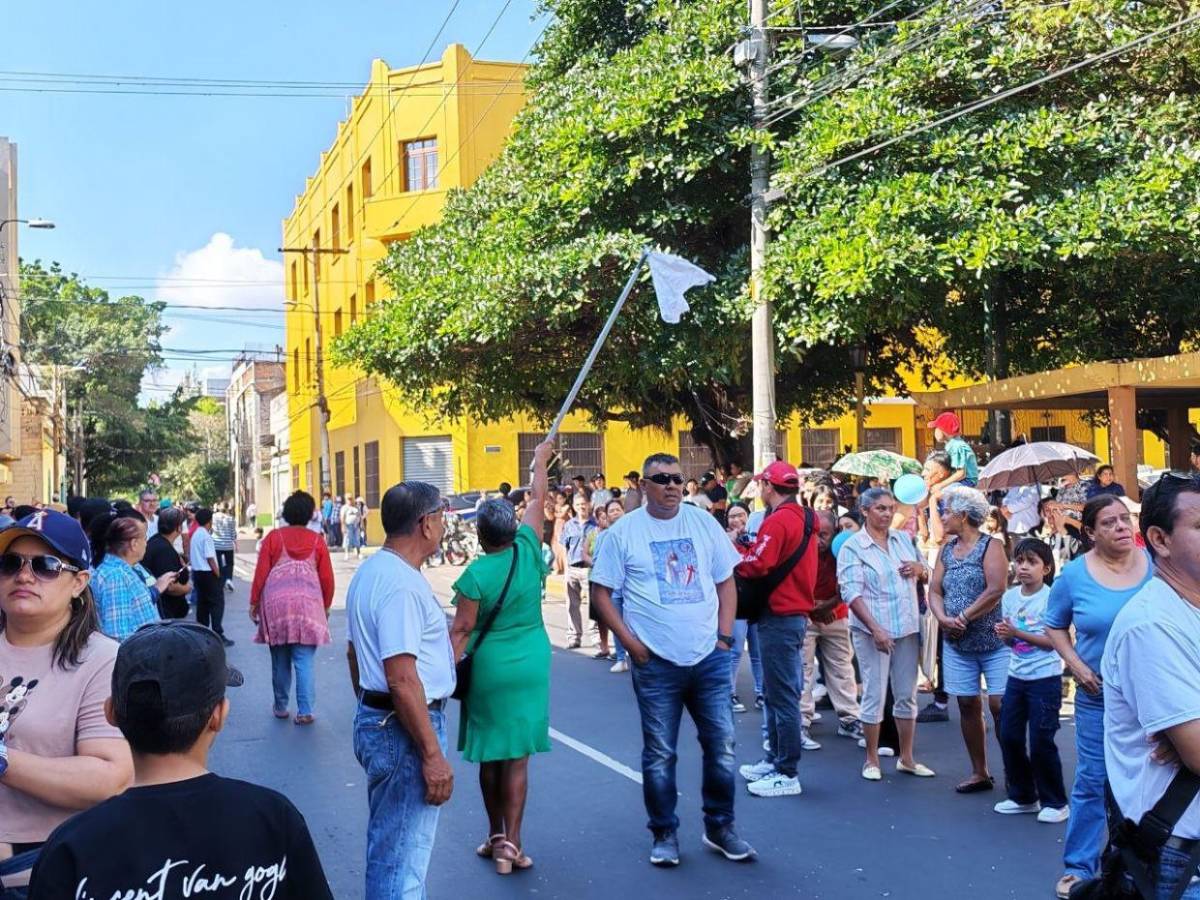 Carreritas de San Juan llenan de júbilo el Domingo de Resurrección en Comayagüela