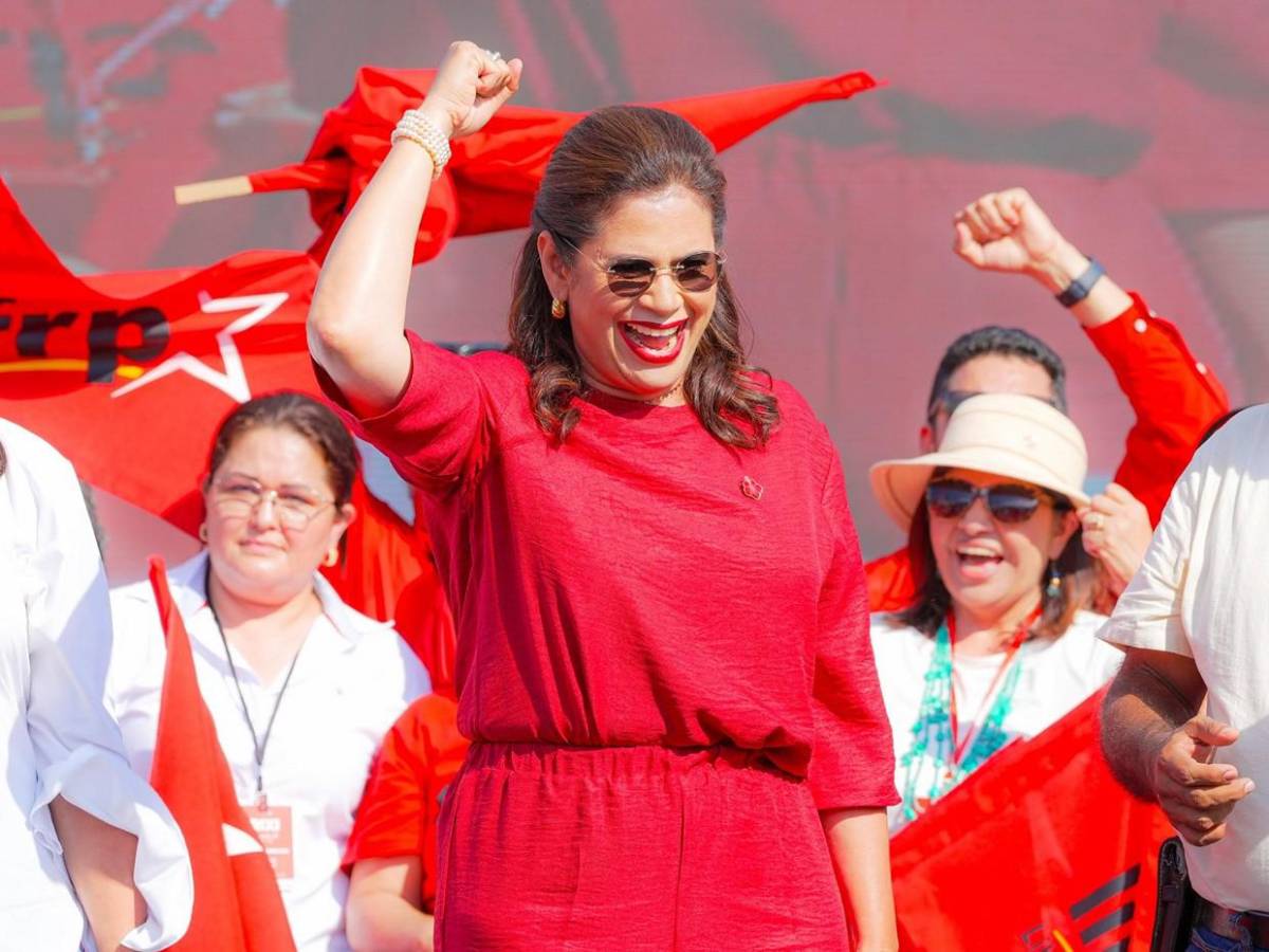 Rixi Moncada cierra campaña este sábado en SPS y mañana en la capital