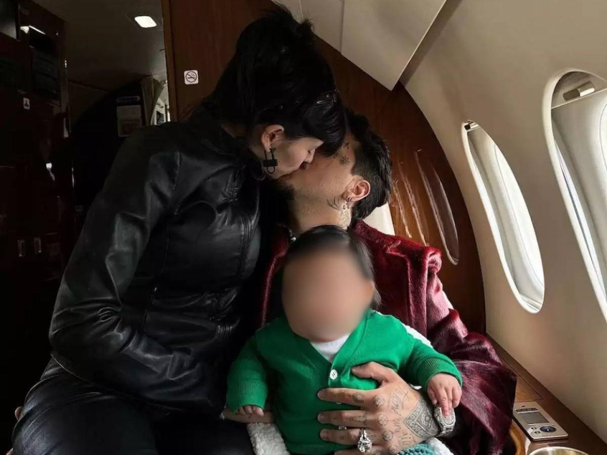 ¿Nodal vetó a sus padres de acercarse a Cazzu e Inti? Esto se sabe