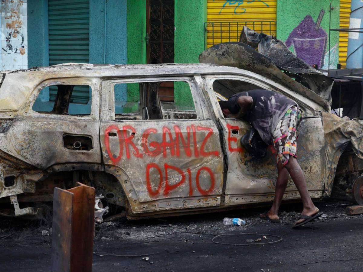 Río de Janeiro cuenta más de un centenar de muertos en su operación más sangrienta
