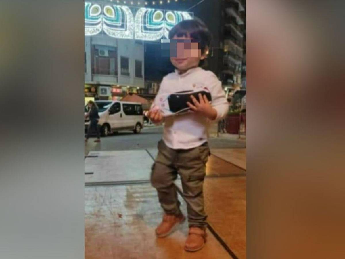 Niño hondureño de dos años muere en España tras caer mientras jugaba