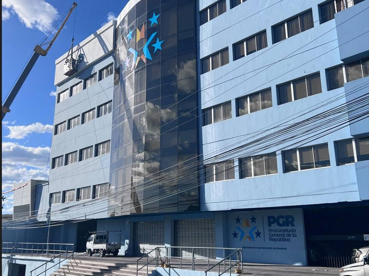 ¿Quiénes son los implicados en la red que saqueó más de L3 mil millones al Estado?