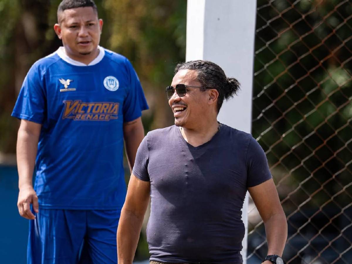 Carlos Eduardo Espina reacciona al saber que Victoria no fue el equipo invitado a Liga Nacional