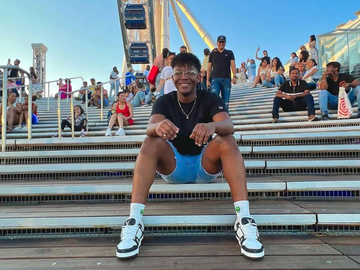 “No es mi color de piel, es lo que transmito”: Joseth Sanders, el hondureño que brilla en TikTok