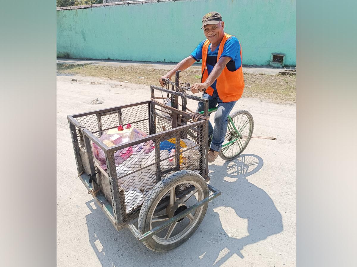 <i>Los recolectores son héroes silenciosos determinantes en la cadena del reciclaje, quienes transforman residuos en oportunidades, ingresos y empleos. </i>