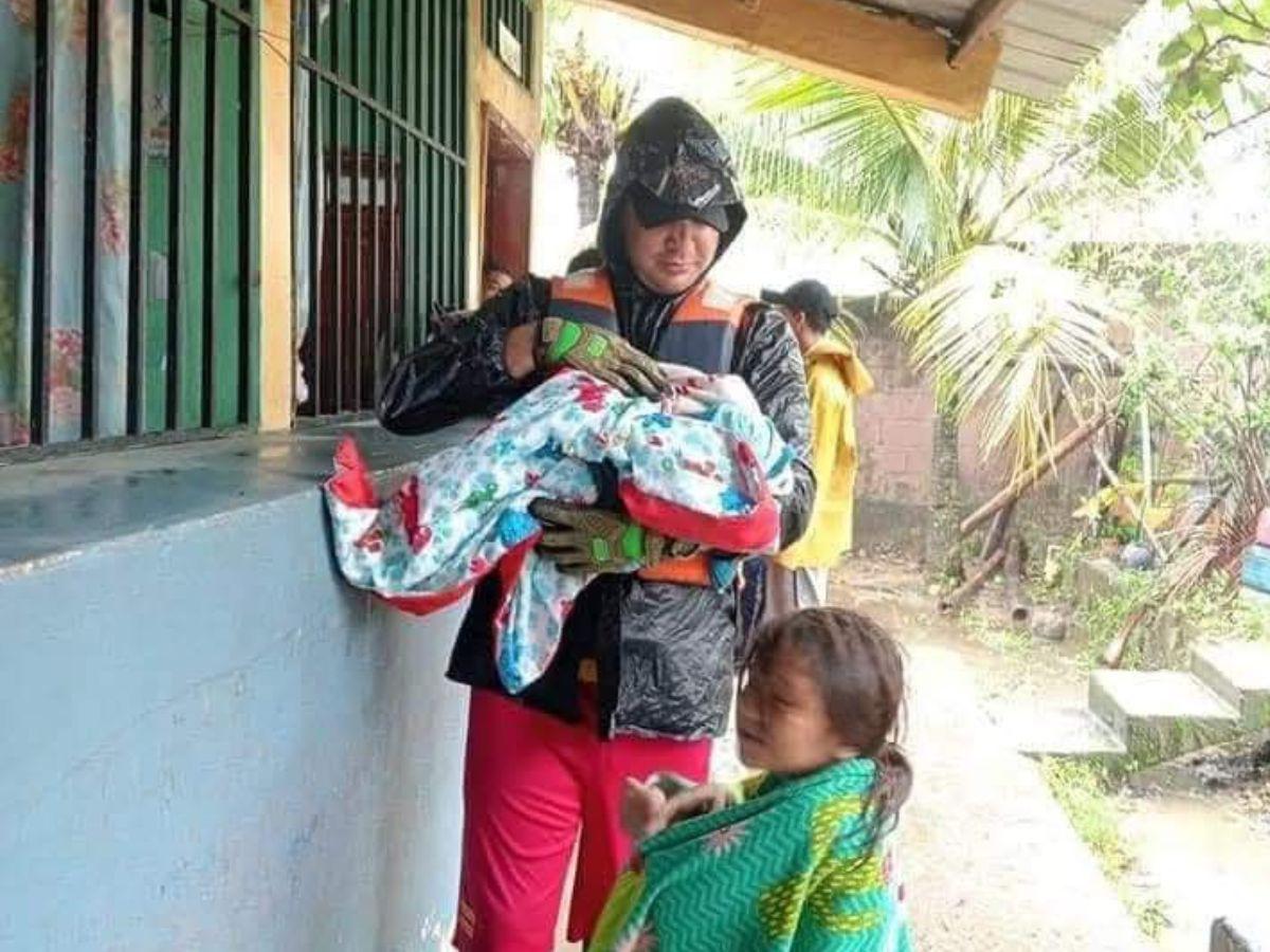 Sufrimiento, dolor e impotencia: imágenes del paso de la tormenta Sara en Honduras