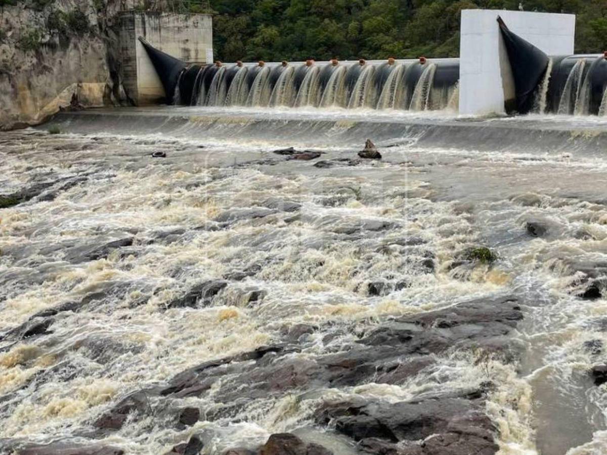 Agua de las represas debe durar hasta mayo de 2027, advierte Juan Diego Zelaya
