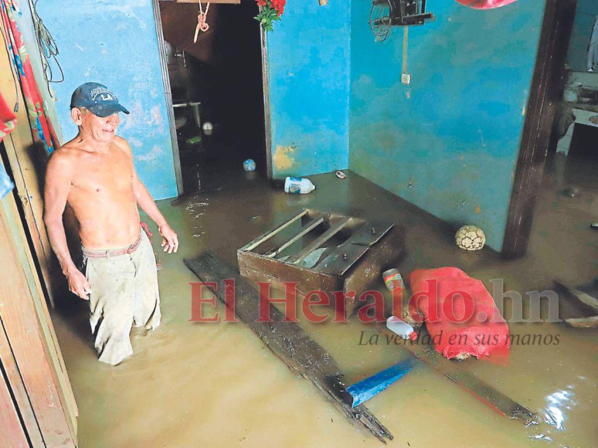 Las lluvias han dejado miles de damnificados a nivel nacional.