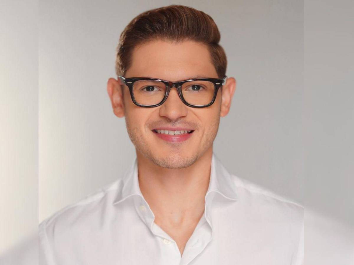 ¿Quiénes son los diputados más atractivos que ganan un curul, según la IA?