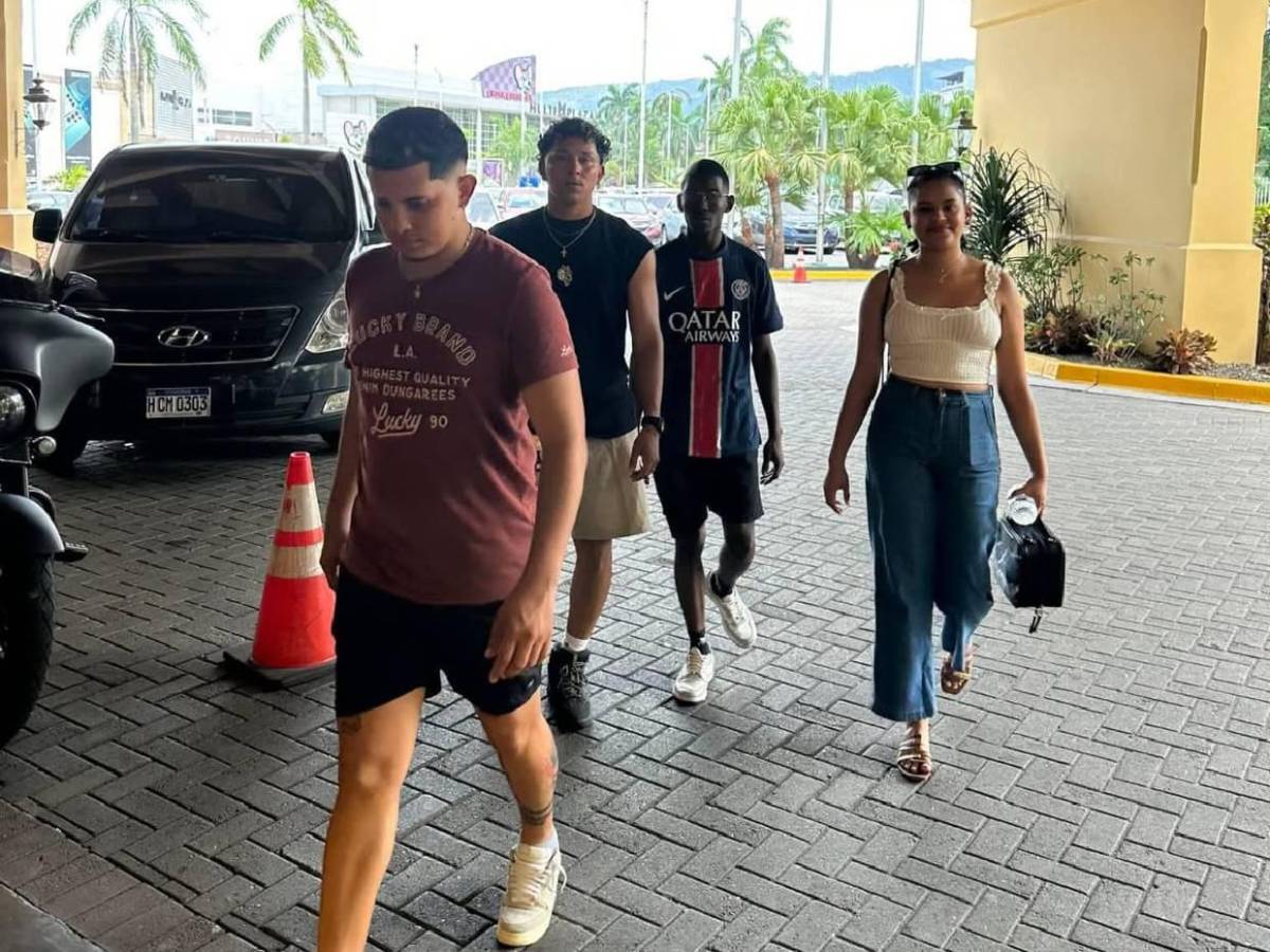 Supremo expulsa a jugadores de la selección de tiktokers por altercado en centro comercial