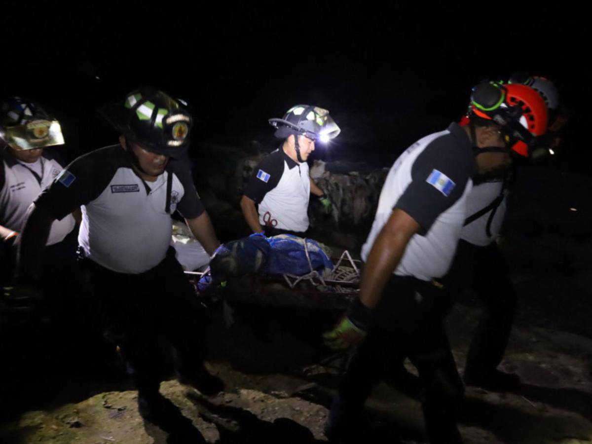 Hallan ocho cadáveres envueltos en bolsas y atados de pies y manos en Guatemala