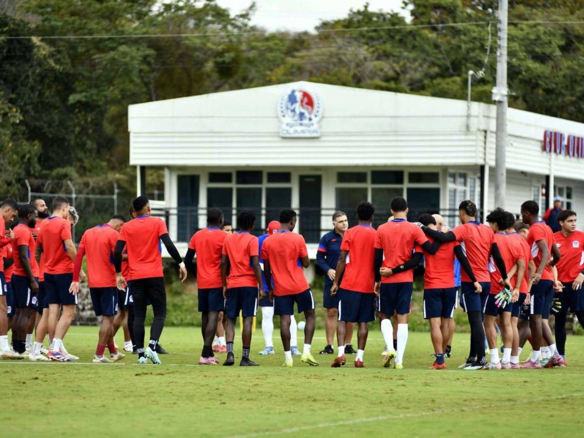 Novedades, dos ausencias y la mira puesta en la 41: así fue el entrenamiento del Olimpia