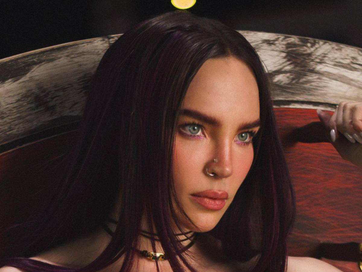 Belinda es acusada de adorar 'figuras demoníacas' en su nuevo video