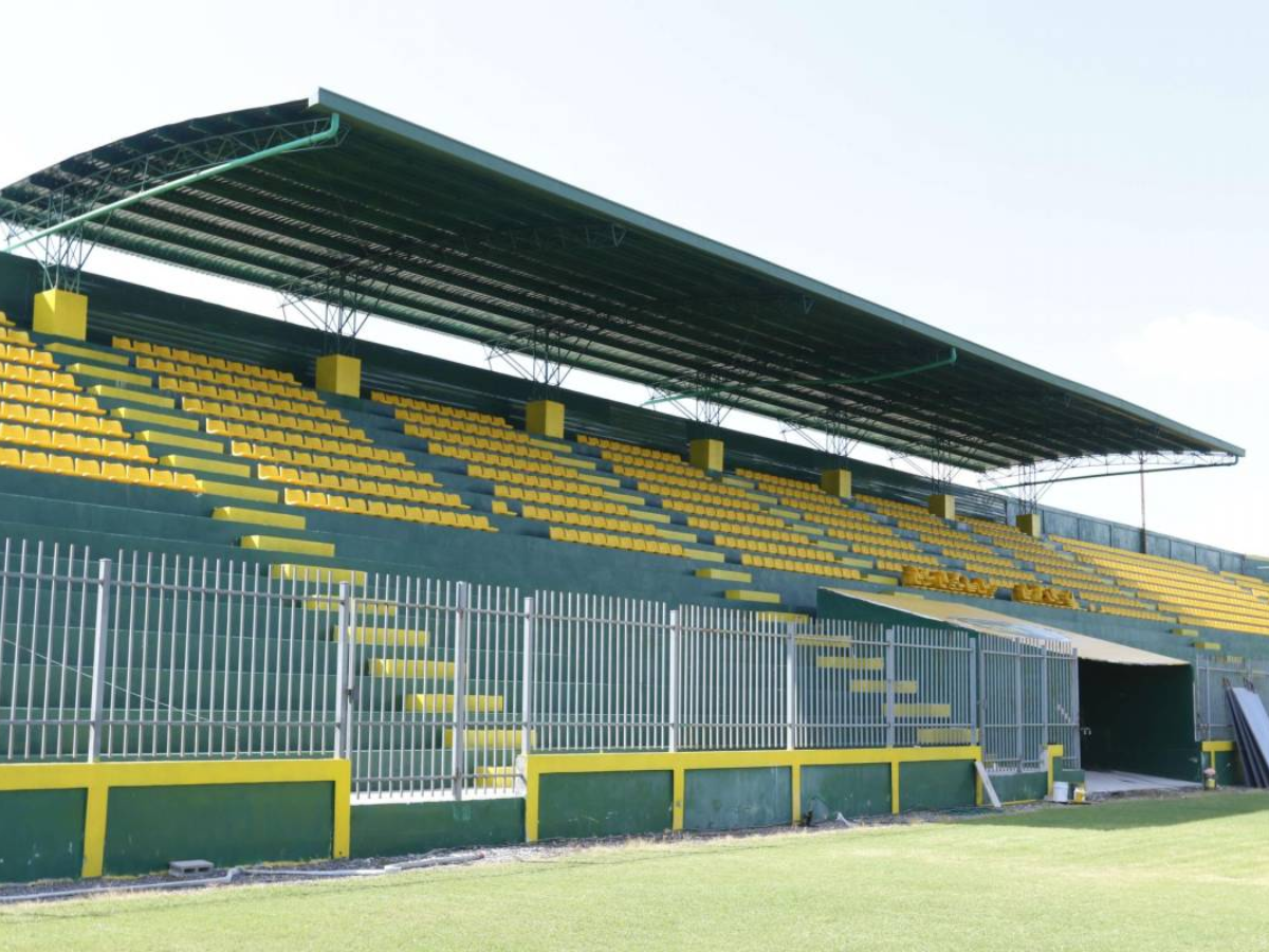 La edificación del estadio está en un 85%. Faltan detalles para que quede como el presidente lo desea.