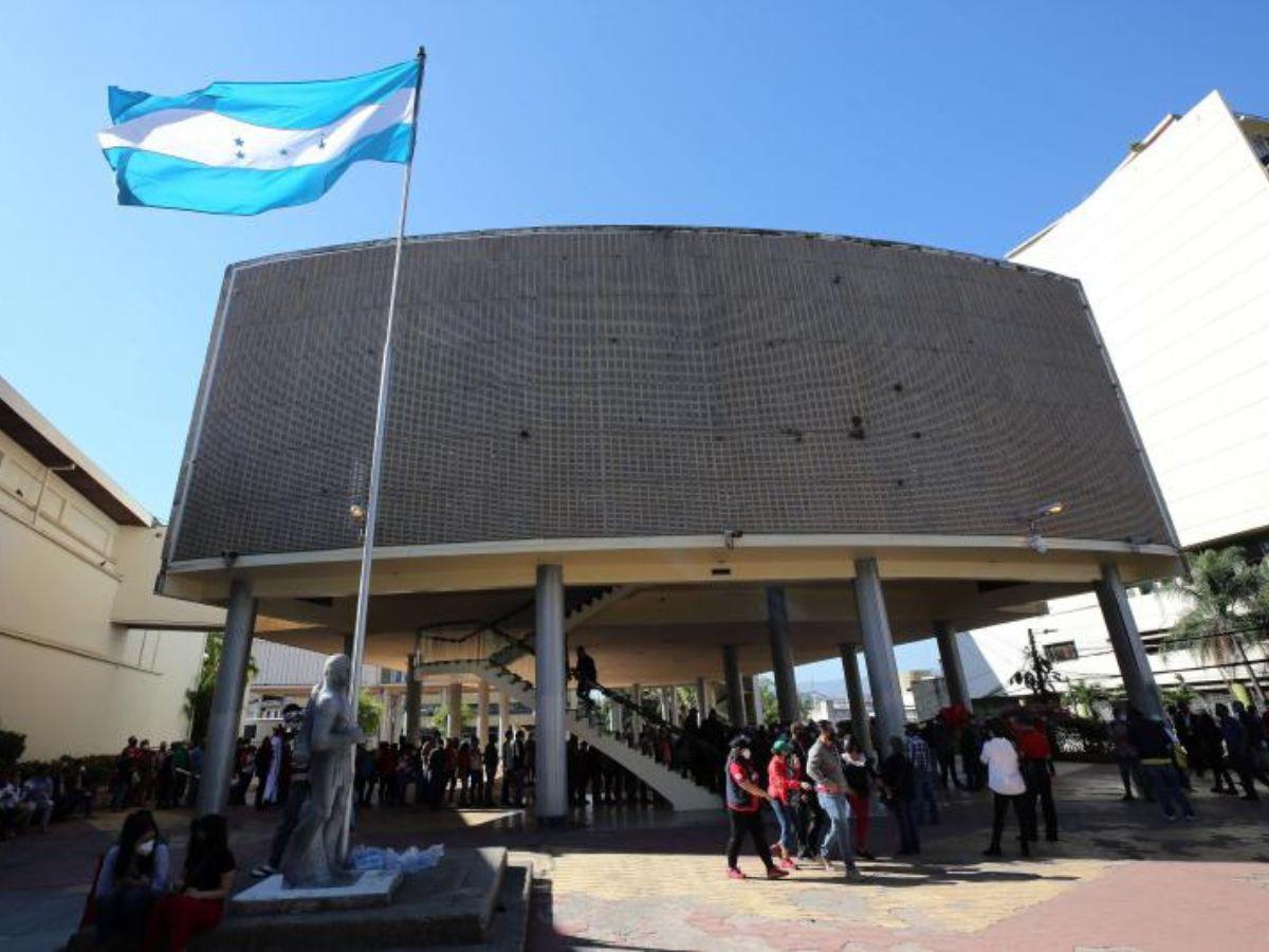 Congreso otorga asueto a empleados el día que se elegirá a la Corte Suprema de Justicia